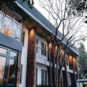 Oliver'S Hostelry Bandung Esterno foto