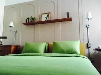 Oliver'S Hostelry Bandung Esterno foto